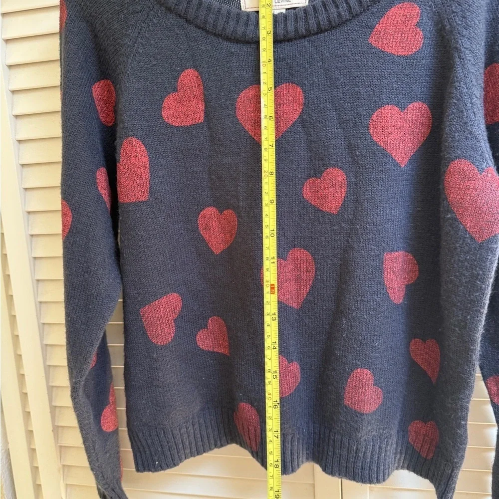 Adam Levine Collection Heart Sweater - Navy and Red Junior Sz L